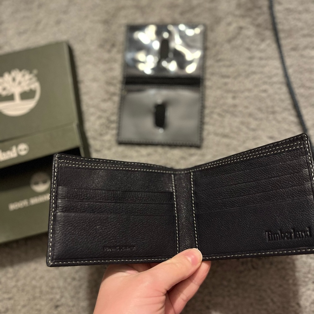 Nib Without Tags Timberland Wallet - image 3
